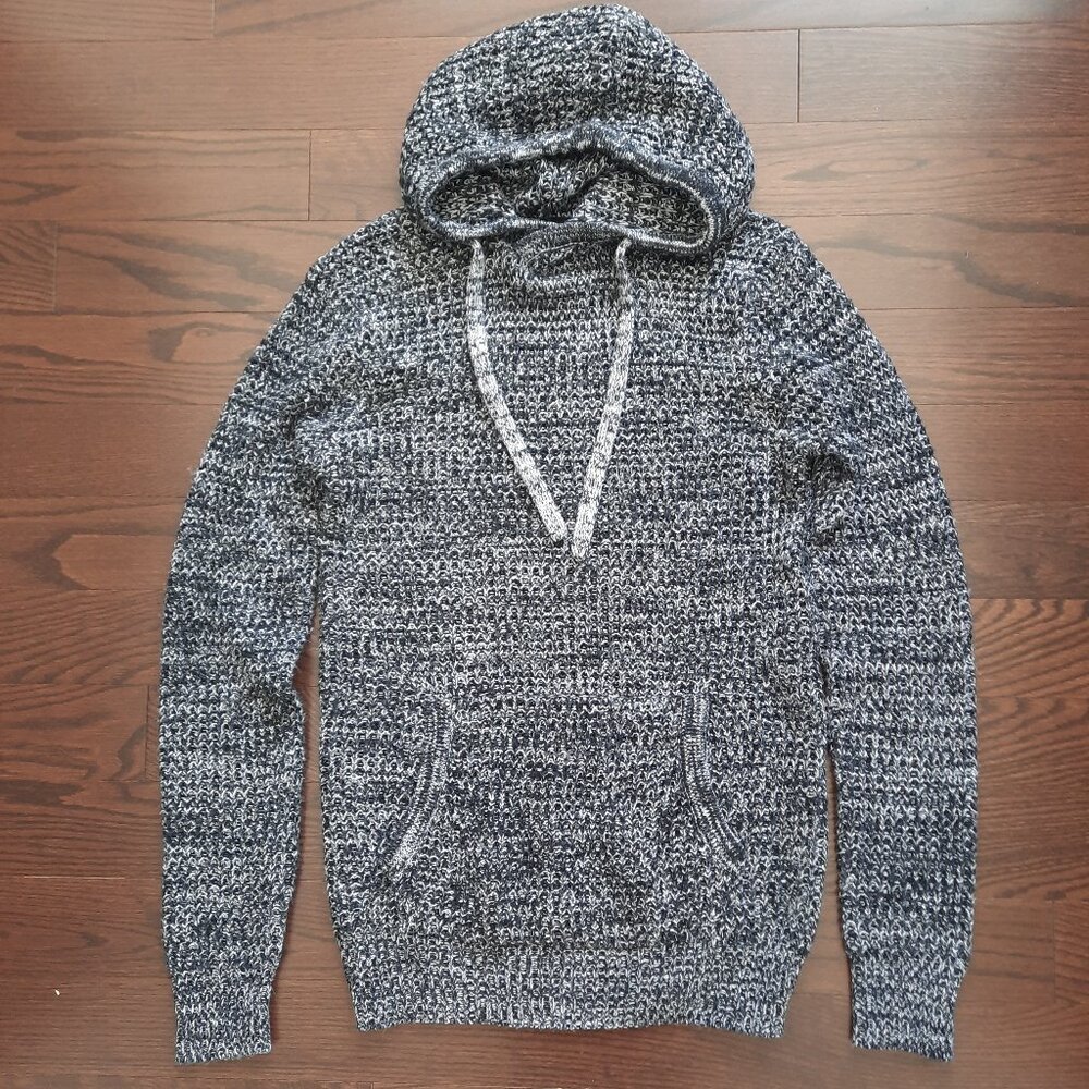 Urban Heritage long black, white and grey sweater with pockets